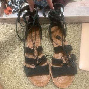 GIANNI BINI SANDALS 7.5